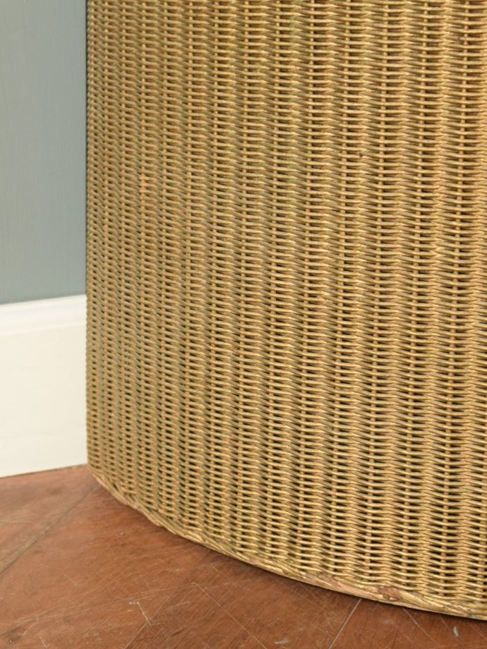 アンティーク家具の脚