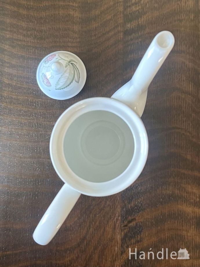 英国アンティークのおしゃれな食器
