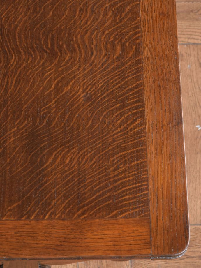 コーヒーテーブルの天板