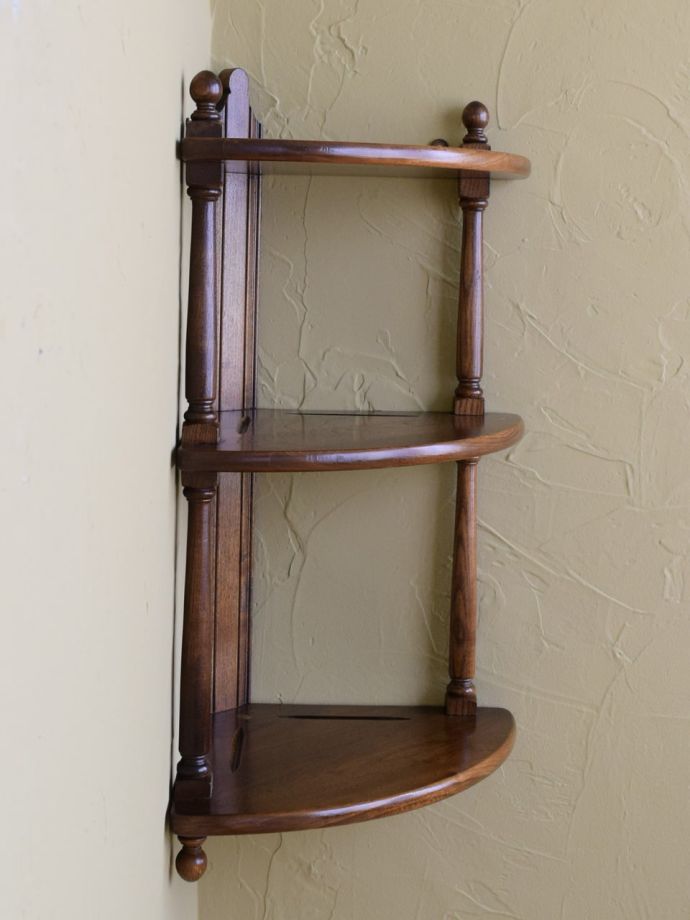 シェルフの側面