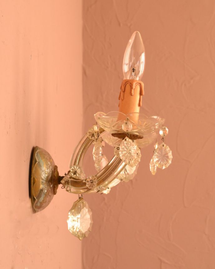 壁付けブラケット　照明・ライティング　フランスのアンティーク壁付け照明、お洒落なウォールシャンデリア（Ｅ17シャンデリア球付）。。(m-1061-z)