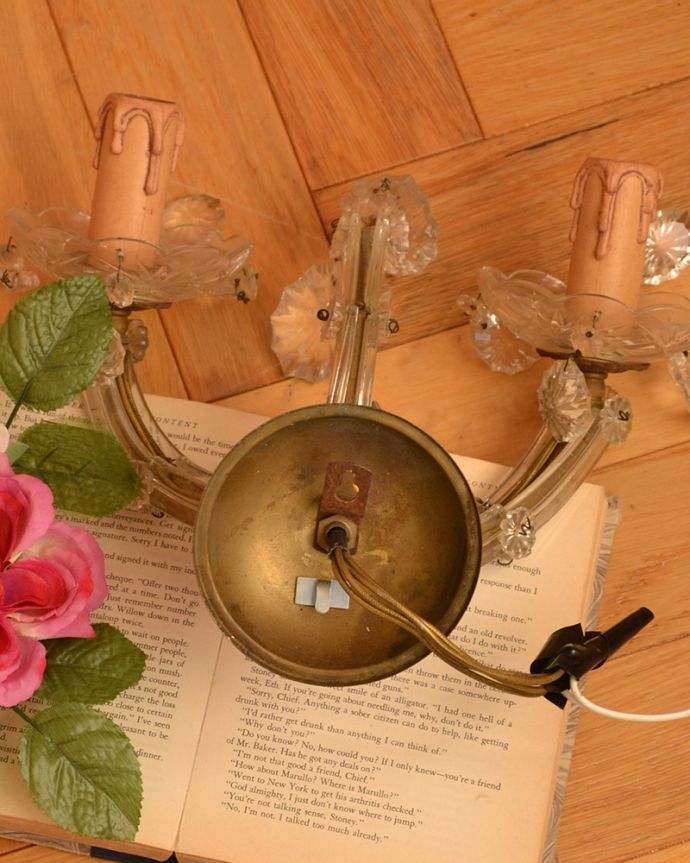 壁付けブラケット　照明・ライティング　フランスのアンティーク壁付け照明、お洒落なウォールシャンデリア（Ｅ17シャンデリア球付）。。(m-1061-z)