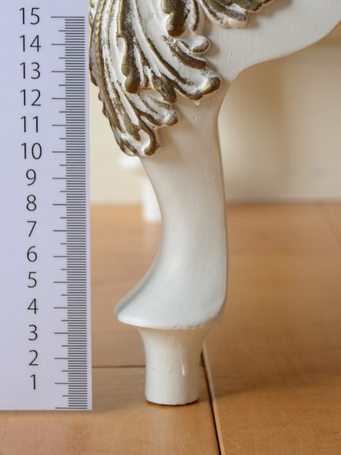 アンティーク家具の脚