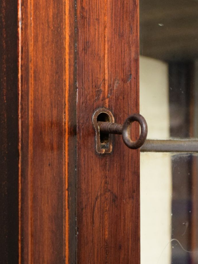 アンティーク家具の鍵