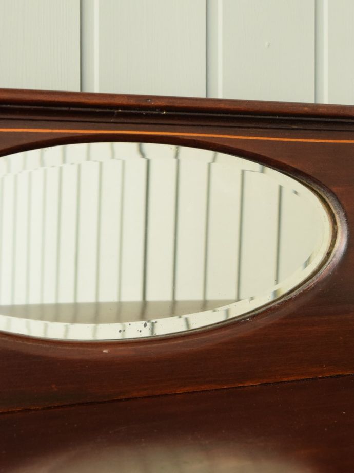 アンティーク家具のミラー