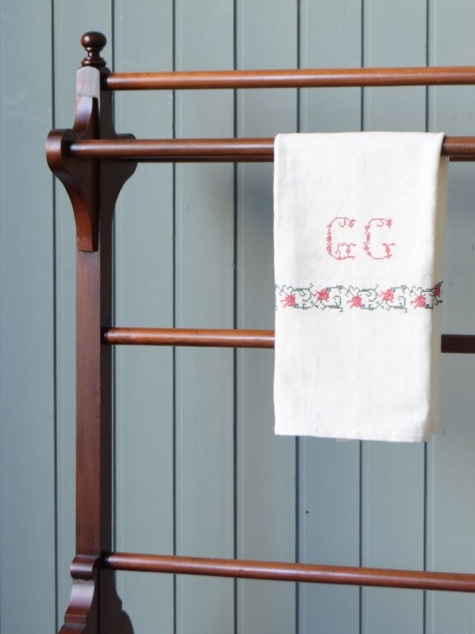 おしゃれなタオルハンガー