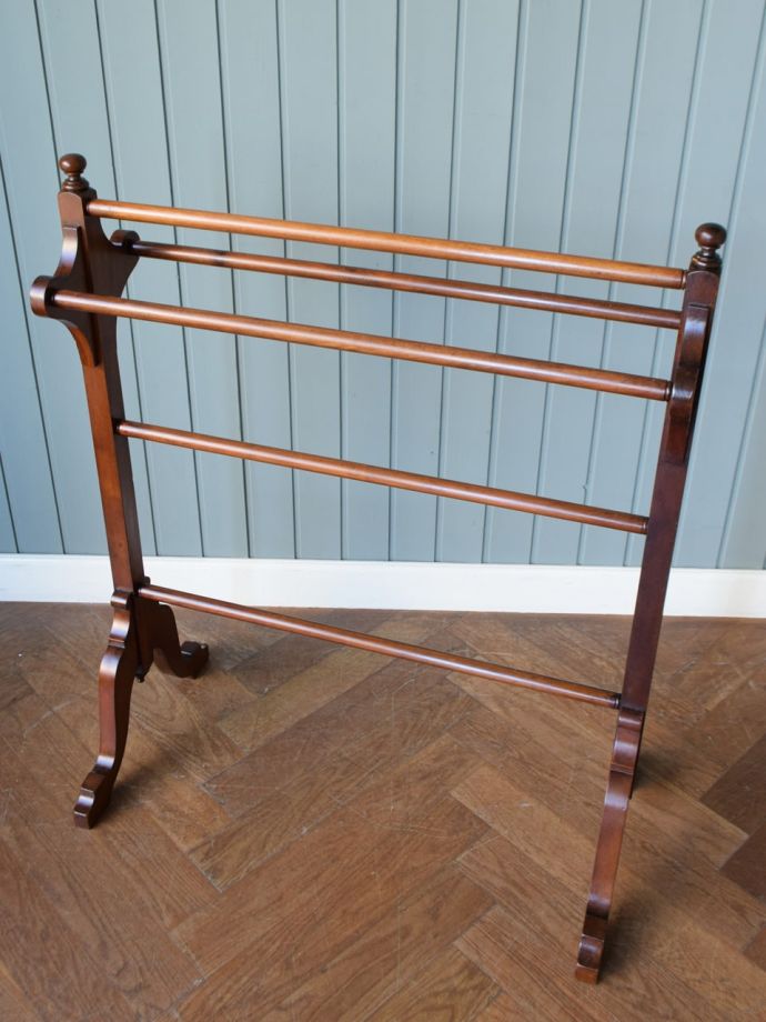 タオルハンガーのバー