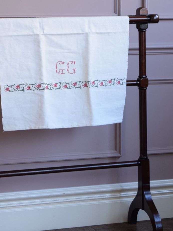 おしゃれなタオルハンガー