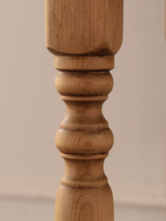 アンティーク家具の装飾