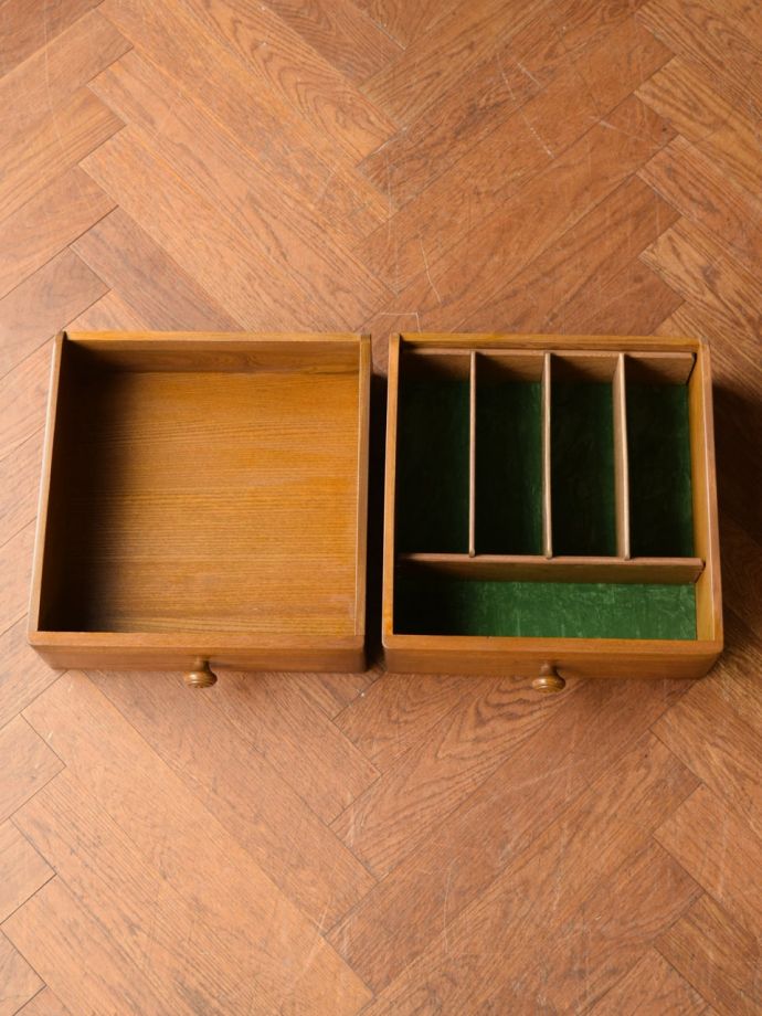 ビンテージ家具の引き出し