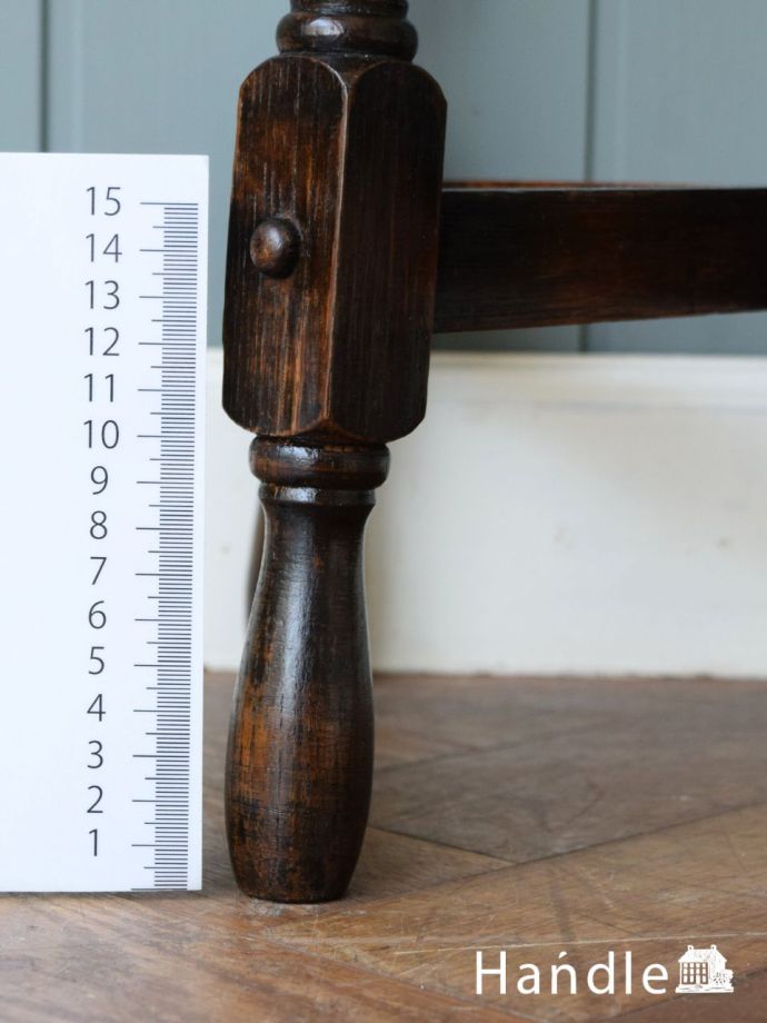 アンティーク家具の脚