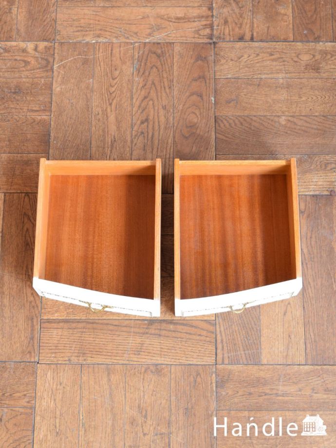 チェストの引き出し