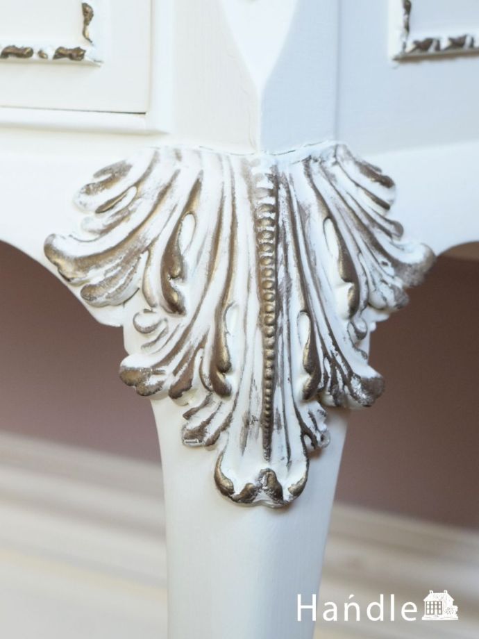 フランスチェストの装飾