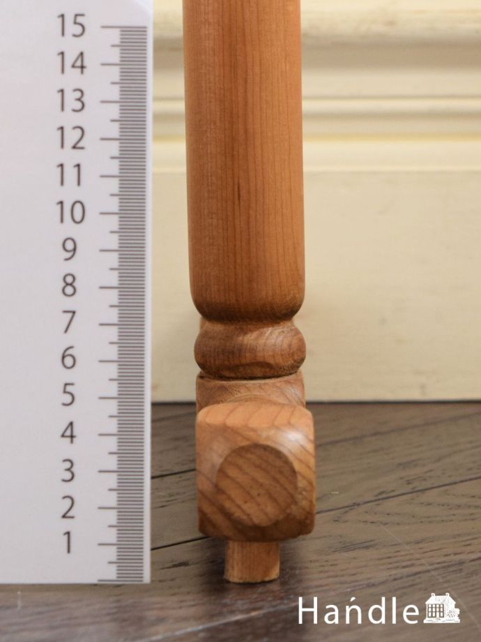 タオルハンガーの足