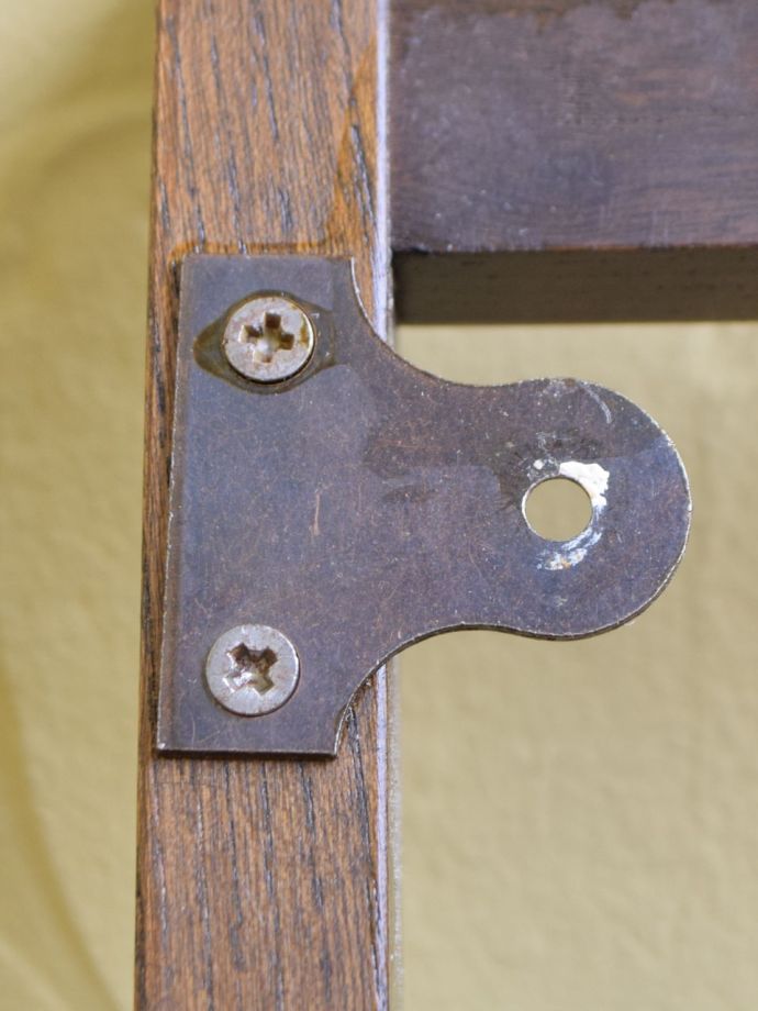 ビンテージシェルフの金具