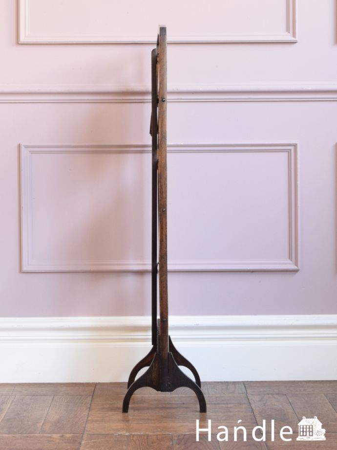 畳んだ時のケーキスタンドの側面