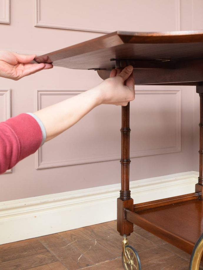 伸長式ワゴンのサイズ変更方法