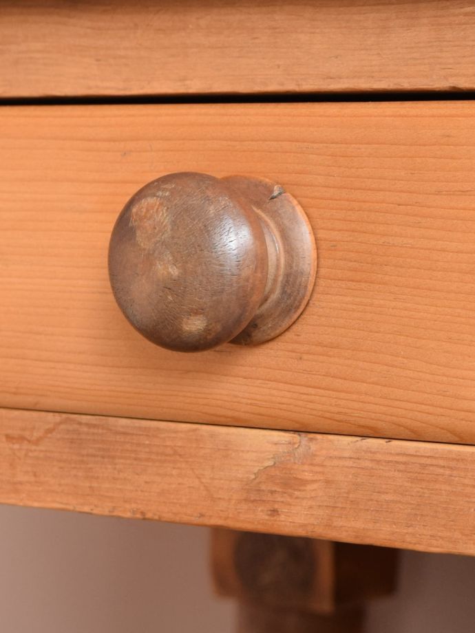 アンティーク家具の取っ手