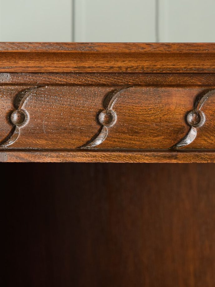 ビンテージ家具の装飾