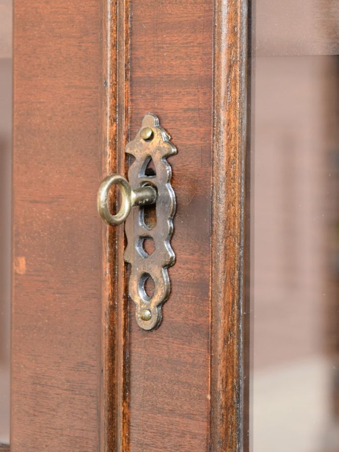 アンティーク家具の鍵