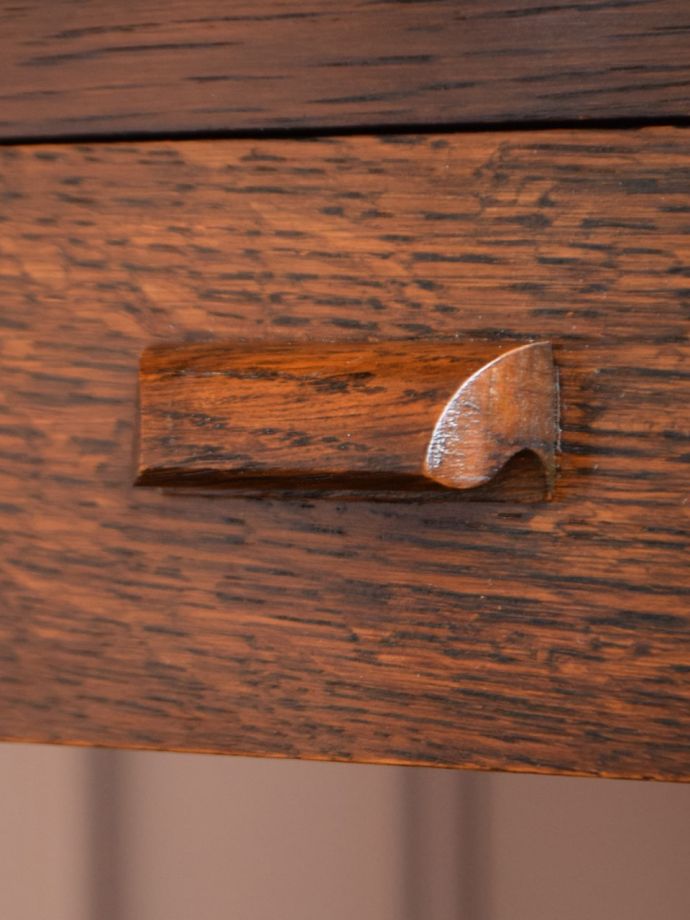 アンティークワゴンの取っ手