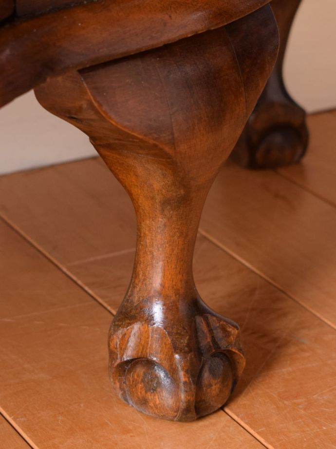 アンティーク家具の脚