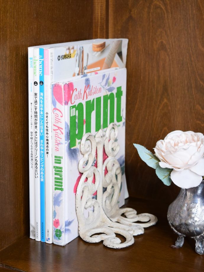 収納たっぷりのカップボード