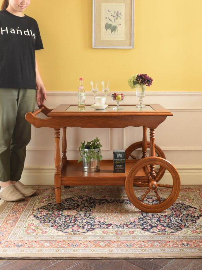 フランスアンティークのワゴン