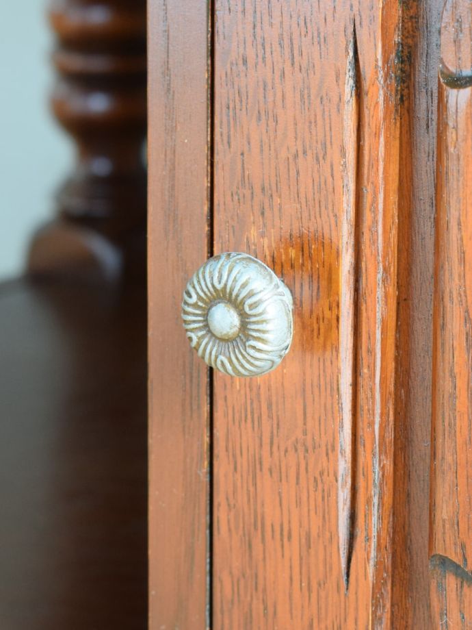 アンティーク家具の取っ手