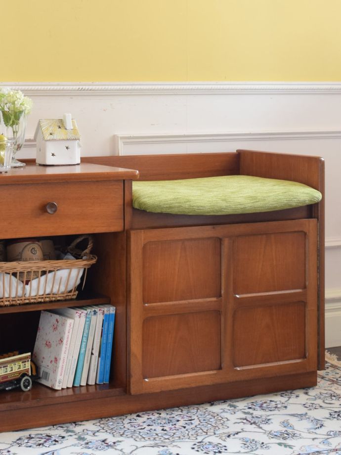 アンティーク家具らしさが漂う家具