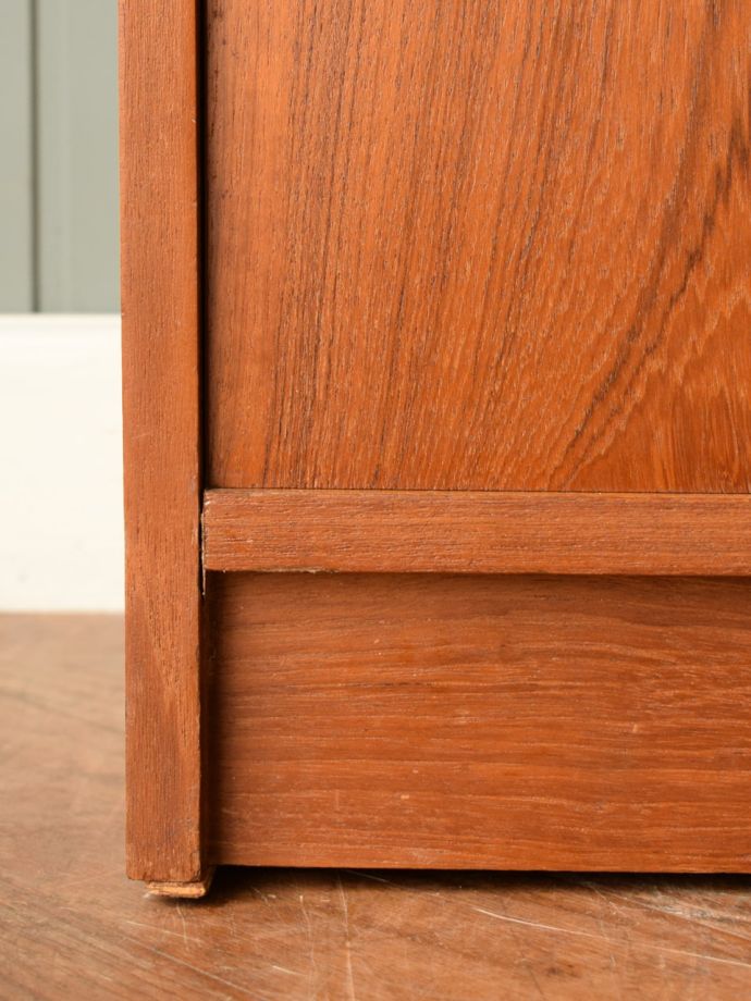 ビンテージ家具の脚