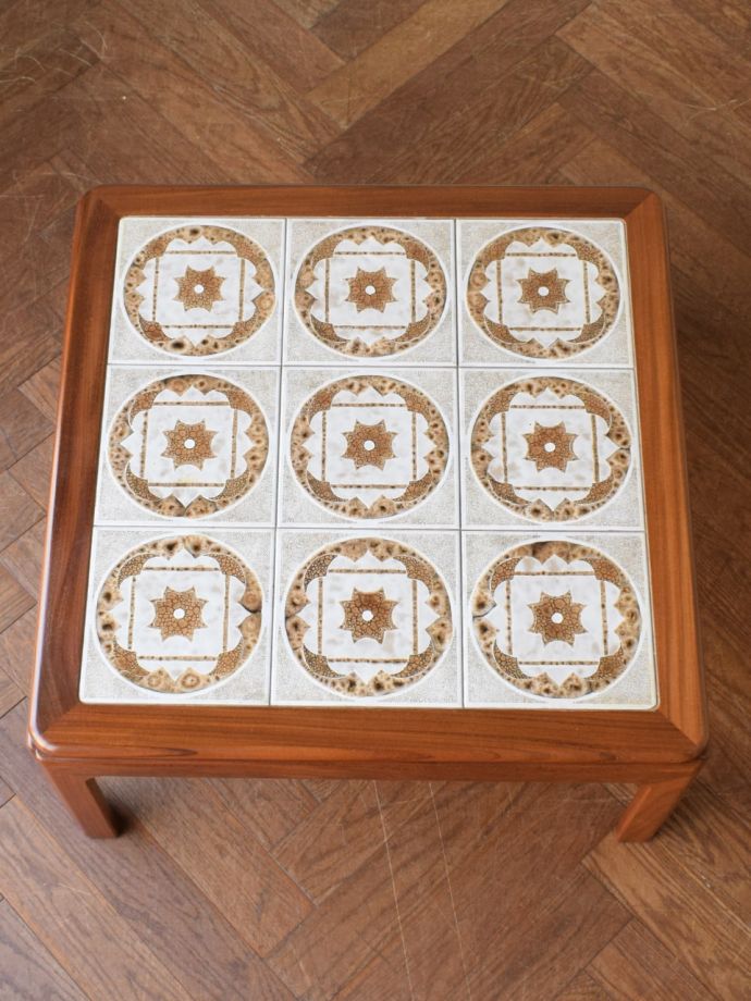 G-PLANのテーブルの天板