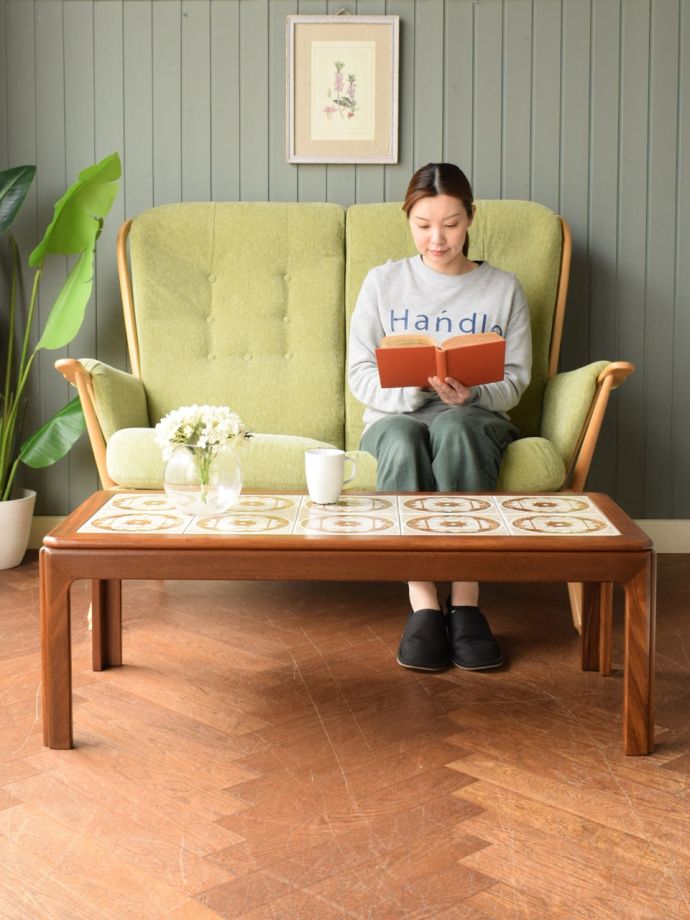 G-PLANのおしゃれなテーブル