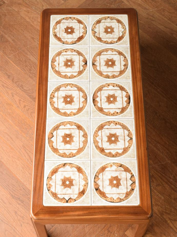 G-PLANのテーブルの天板