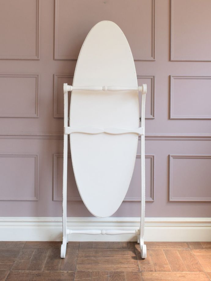 シュバルミラーの後ろ姿