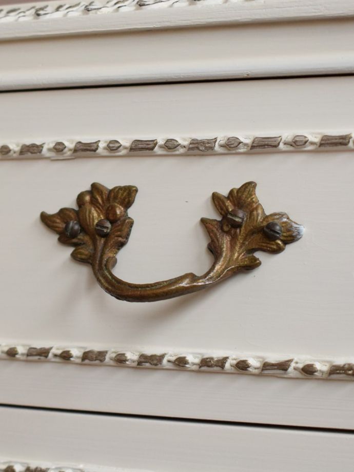 アンティーク家具の取っ手