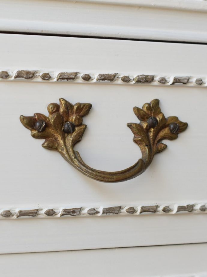 アンティーク家具の取っ手