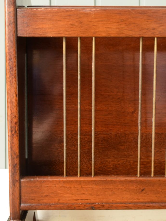 アンティークらしい装飾