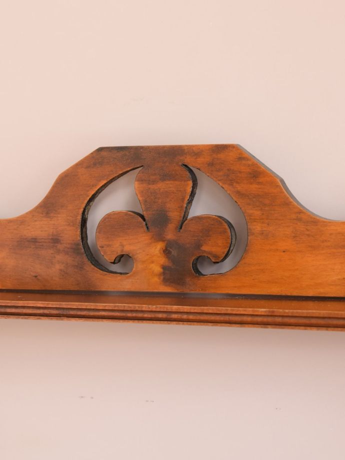 ウォールシェルフの装飾