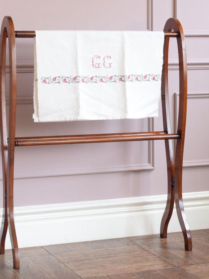 おしゃれなタオルハンガー