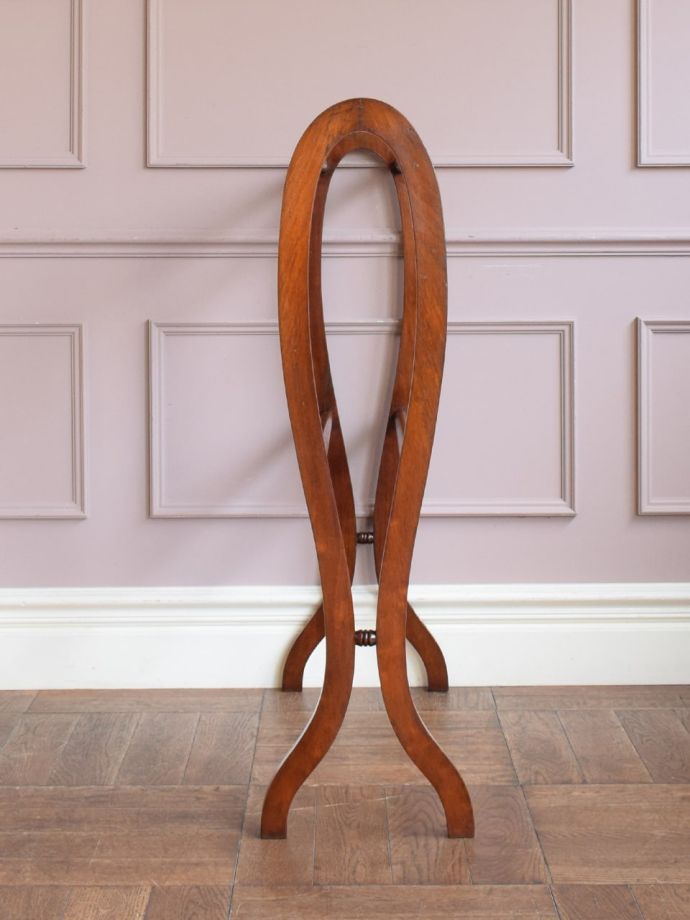 タオルハンガーの側面