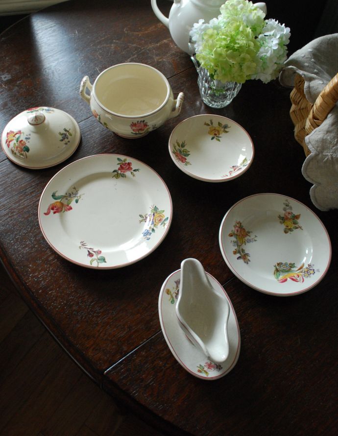 Lonchamp製（ロンシャン）フランスアンティークのおままごと食器セット