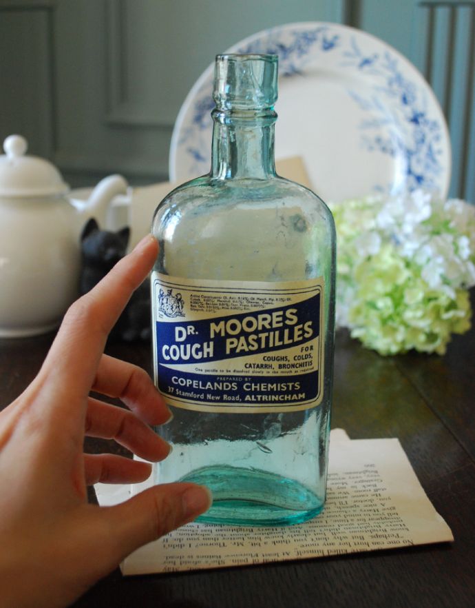 アンティークのガラス雑貨