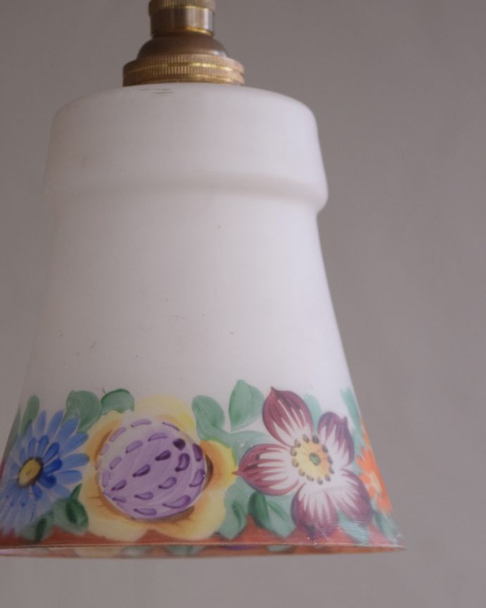 ペンダントライト　照明・ライティング　お花が満開！アンティークペンダントライト（コード・シャンデリア電球・ギャラリーなし）。。(m-1790-z)