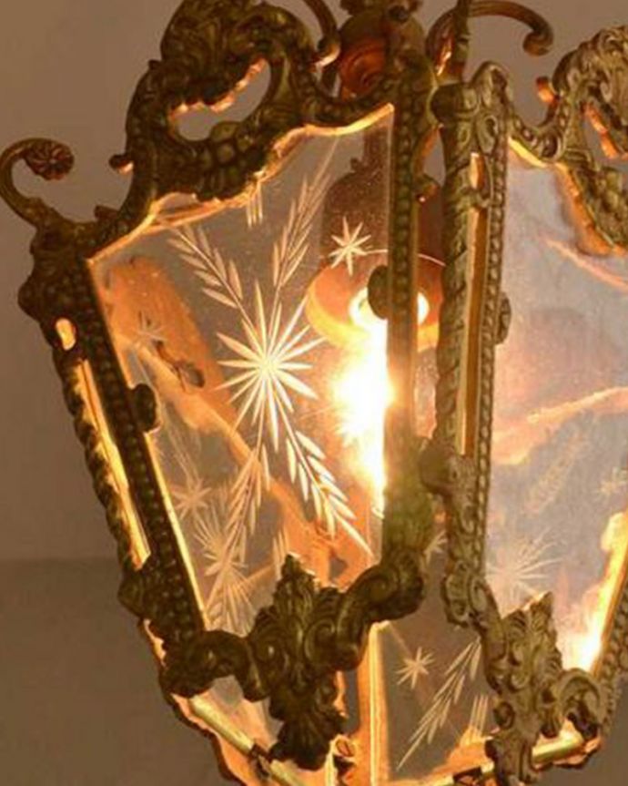 シャンデリア　照明・ライティング　ブロンズ＆ガラスのフランスアンティーク1灯シャンデリア。。(m-2001-z)