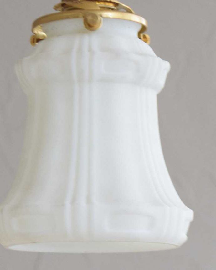 ペンダントライト　照明・ライティング　表情がある灯り、アンティークペンダントライト（コード・シャンデリア電球・ギャラリーA付き）。。(m-2020-z)