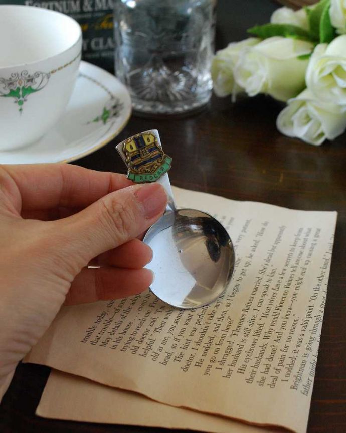 アンティーク 真鍮の雑貨 アンティーク雑貨 イギリス輸入のアンティークキャディスプーン(REDCAR)。ティータイムの気分を盛り上げるアイテムです。(m-2103-z)