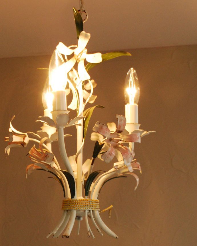 アンティークシャンデリア 花型 フラワー 取り付け簡単 アンティークシャンデリア 花型 フラワー 取り付け簡単