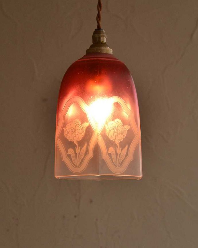 ペンダントライト　照明・ライティング　マーブル模様がキレイなアンティーク ペンダントライト(コード・シャンデリア電球・ギャラリーなし)。。(m-2594-z)