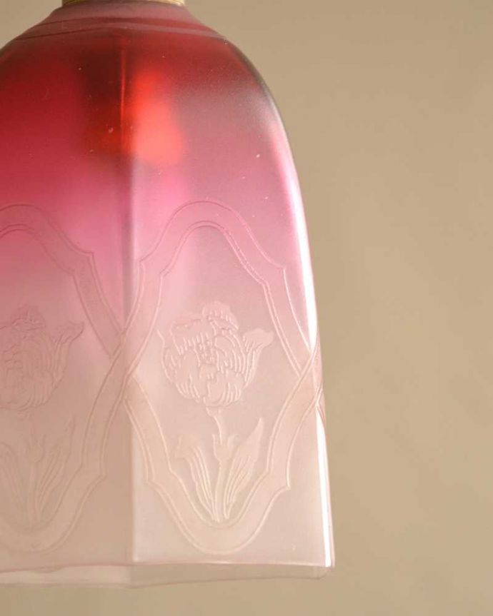 ペンダントライト　照明・ライティング　マーブル模様がキレイなアンティーク ペンダントライト(コード・シャンデリア電球・ギャラリーなし)。。(m-2594-z)